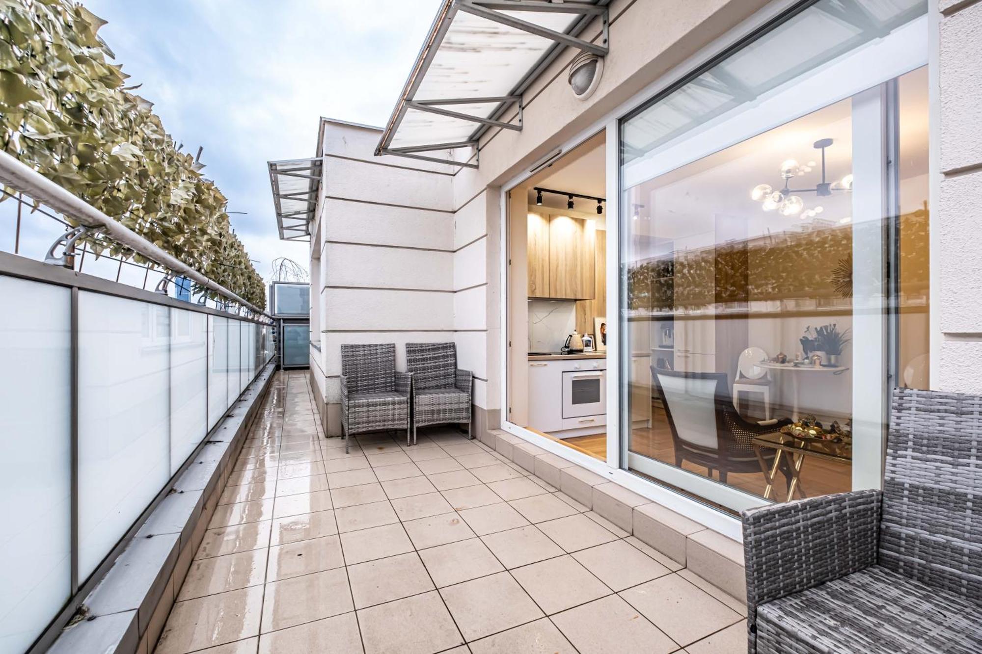 Luksusowy Apartament Blisko Centrum, Parking W Garazu Podziemnym Varşovia Exterior foto