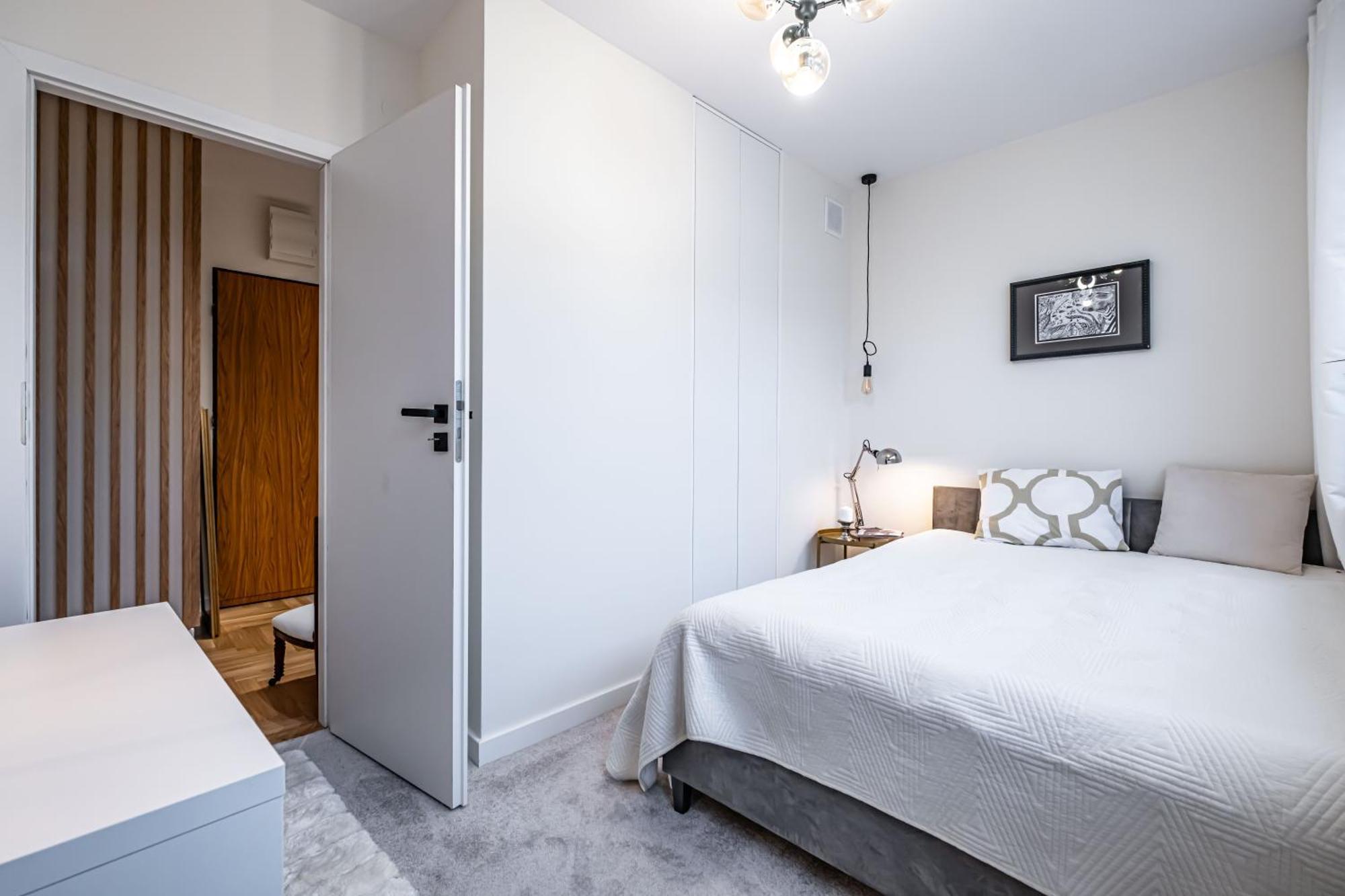 Luksusowy Apartament Blisko Centrum, Parking W Garazu Podziemnym Varşovia Exterior foto